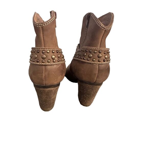 Sofft Chunk Heel Booties Studded and Western Details - Picture 8 of 12